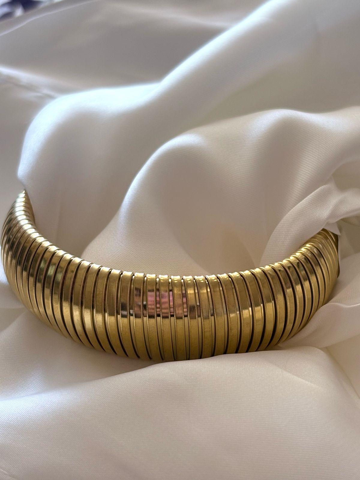 Pulsera de acero inoxidable resistente al agua para hombre y mujer, brazalete grueso de lujo